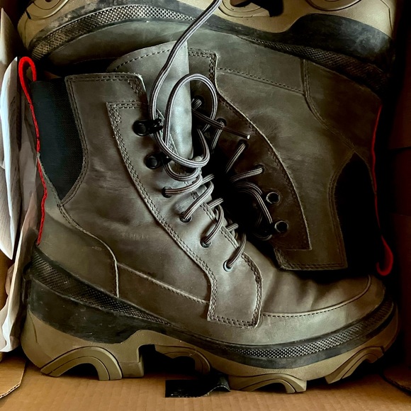 Sorel lace up boots grey green size 7.5 - Picture 1 of 6